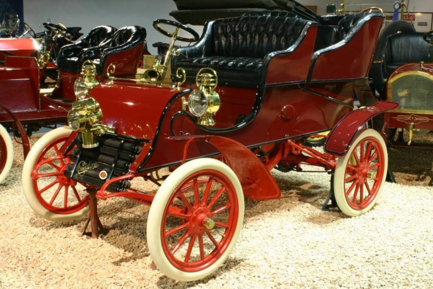 1903-cadillac-archives